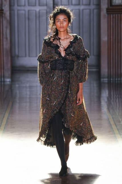 Meruert Tolegen S/S 25 Show — Meruert Tolegen