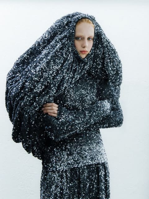 INTIMATE SPACE — Rain Magazine