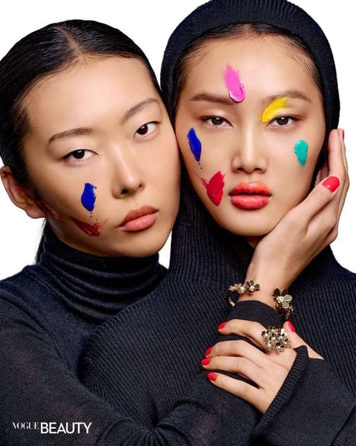 ALL THAT COLOURS — Vogue Thailand