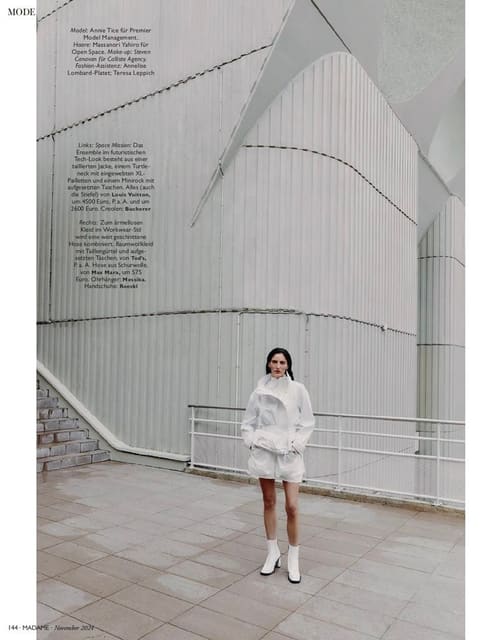 Ganz in Weiss — Madame Germany