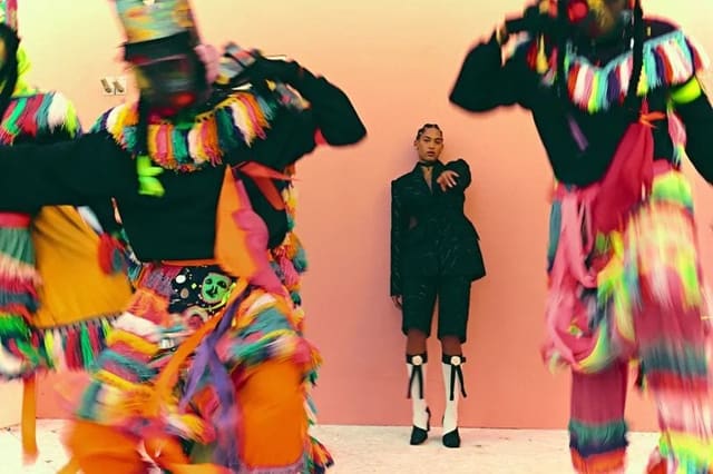 In the Birthplace of Bermuda Shorts — VOGUE.com