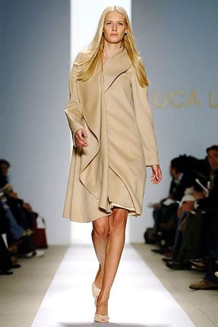 Luca Luca F/W 2006 Show — Luca Luca