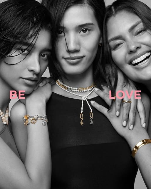 Pandora Holidays 2024 Campaign — Pandora