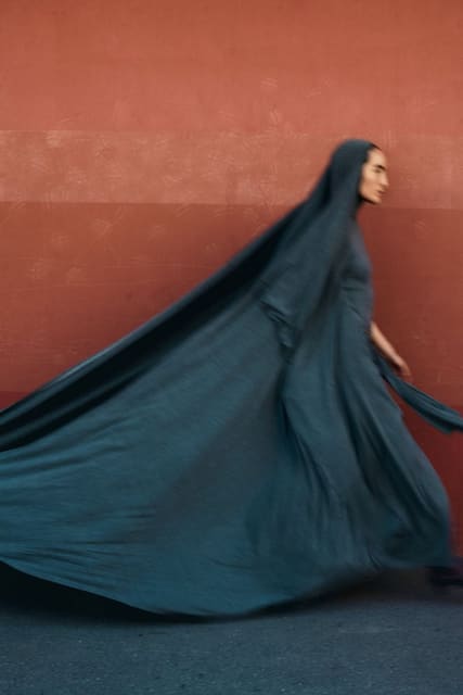 A capo coperto — Cara Magazine