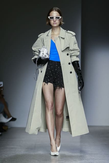 Annakiki S/S 19 Show — Annakiki
