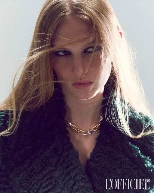 Minimalist look for Fall/Winter 2024 by ... — L'Officiel Korea