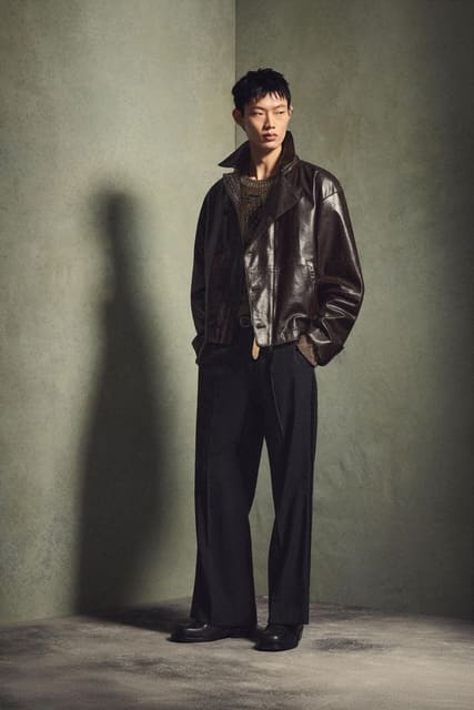 Midnight Script Lookbook — Zara