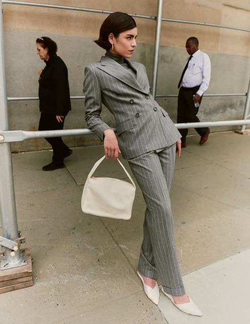 In The City — Schön Magazine