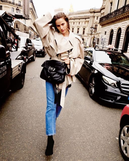 9 Femmes — Vogue France