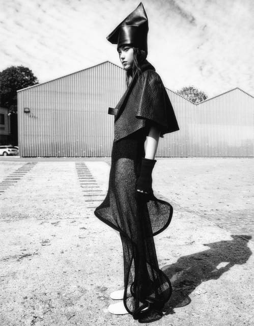 Mika — Modern Weekly China