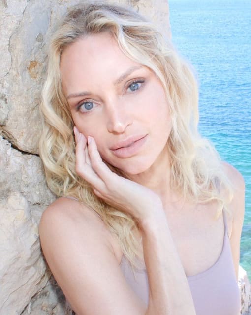Inna Zobova — 7