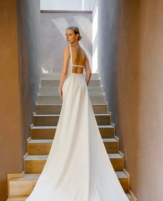 Vera Luijendijk’s Castle Wedding — Vogue Netherlands