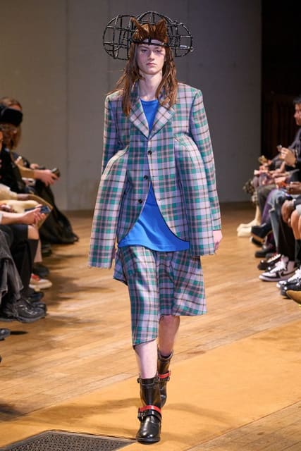 Comme des Garçons Homme Plus F/W 23 Show — Comme des Garçons