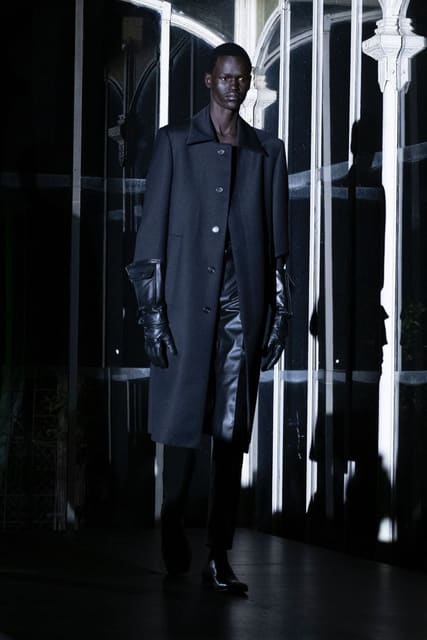 MM6 Maison Margiela F/W 25 Pitti Uomo Sh... — MM6 Maison Margiela