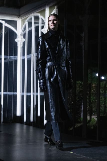 Adina Fohlin — 6