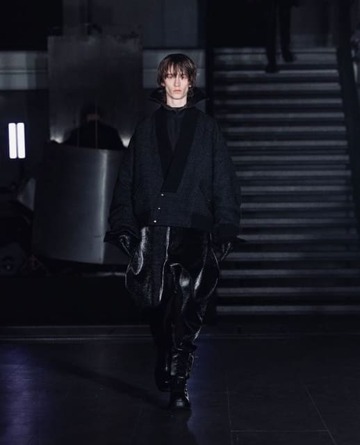 Songzio F/W 25 Show — Songzio
