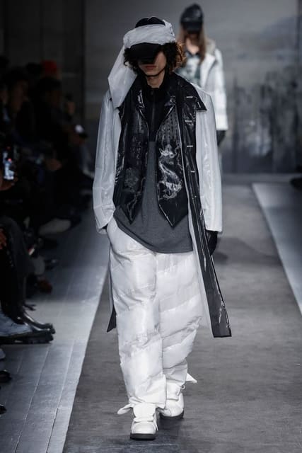 Yohji Yamamoto F/W 25 Men's Show — Yohji Yamamoto