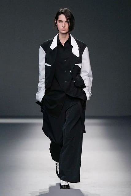 Y-3 F/W 25 Show — Y-3