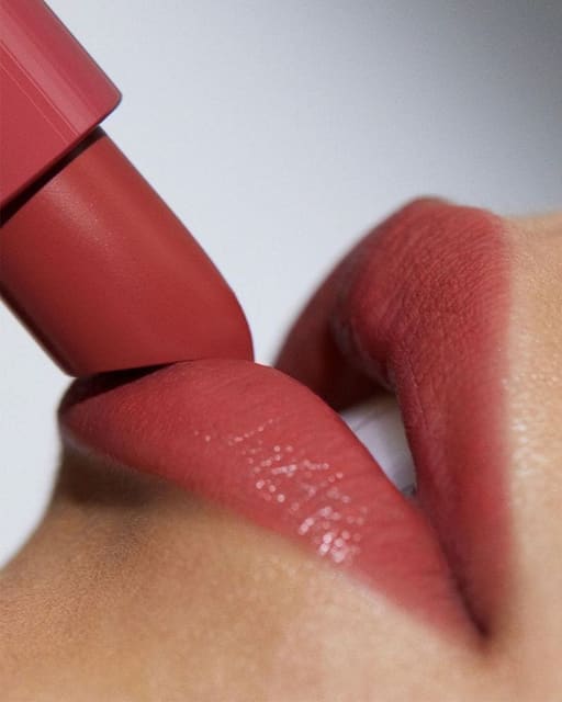 SPRING WARM-UP — Bobbi Brown