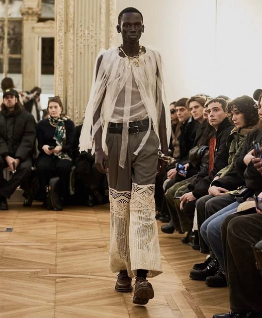 Les Fleurs Studio F/W 25 Show