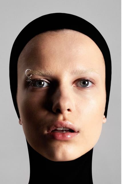 Magda — Schön Magazine
