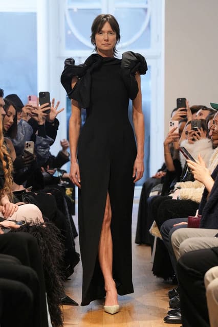 Peet Dullaert Haute Couture Spring 2025 ... — Peet Dullaert
