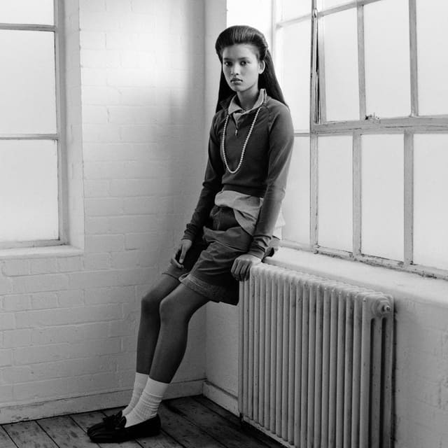 Glance Away — Re-Edition Magazine