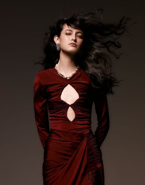 Luxury 24/7 — Elle Slovenia