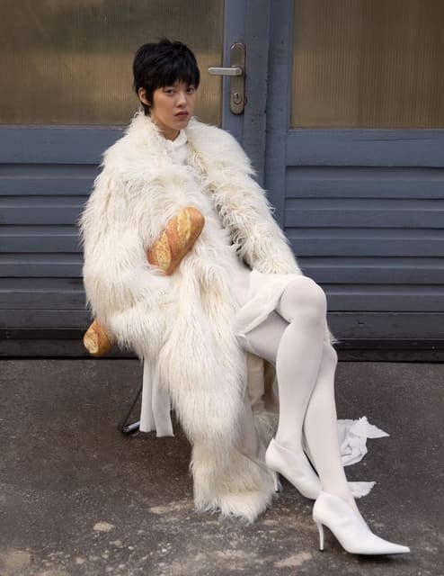 Don't underestimate the power of details... — Vogue Czechoslovakia