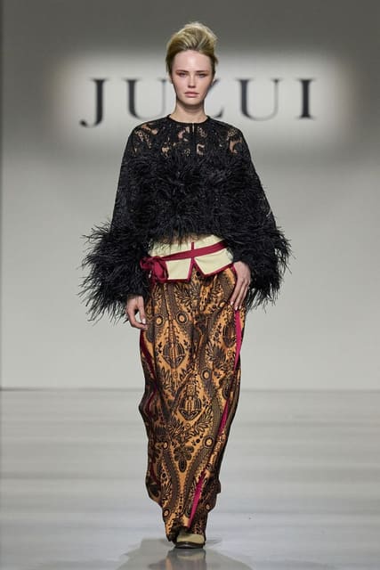 Juzui F/W 25 Show