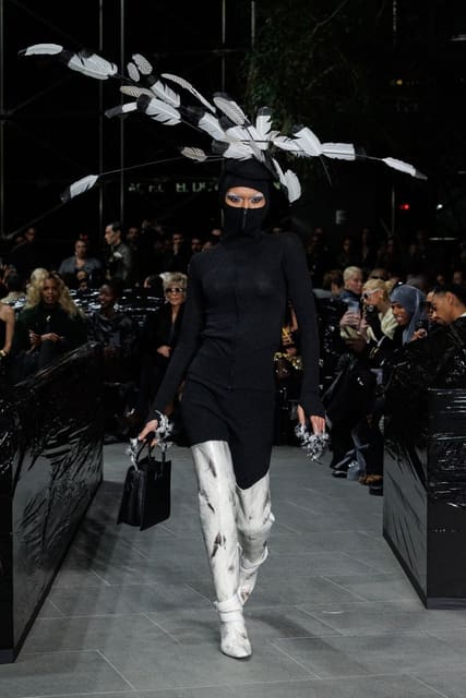 Luar F/W 25 Show — Luar