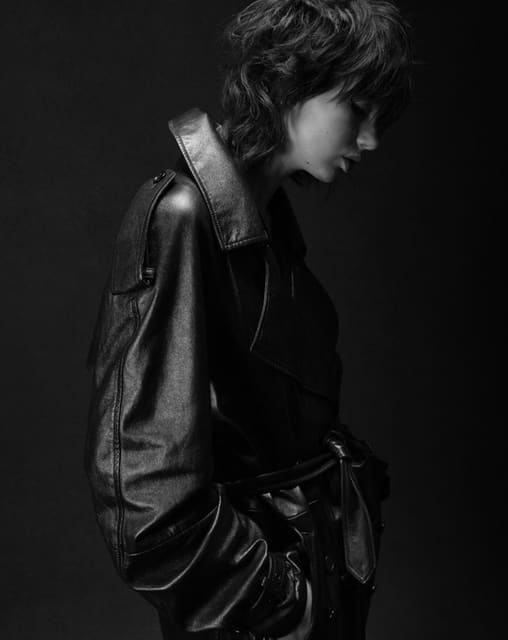 Quand Béatrice Dalle inspire cinq artist... — Numéro France