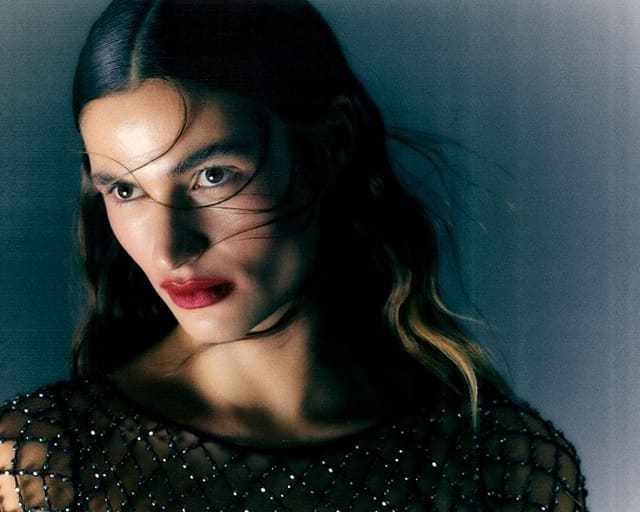 Glossing over — The Hunger Magazine online
