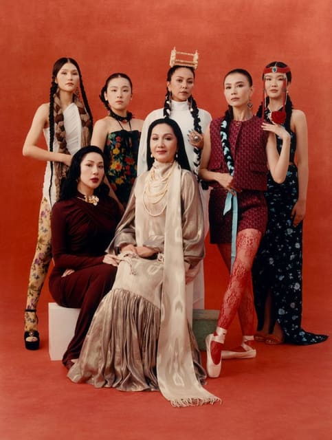 Girls power of the Silk Road — Rouge Fashionbook