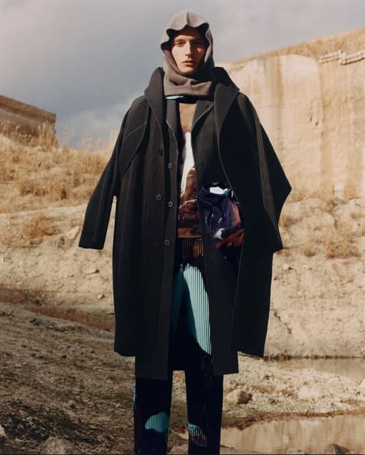 Homme Plissé Issey Miyake F/W 25 Lookboo... — Issey Miyake