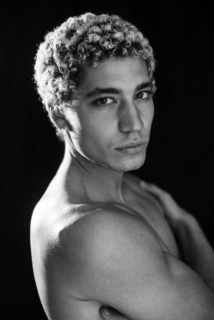 INTRODUCING VINCENT RAYVON — The Pink Prince