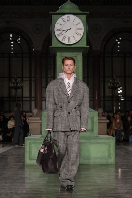 Kent & Curwen F/W 25 Show — Kent & Curwen