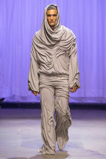 Di Petsa F/W 25 Show — Di Petsa