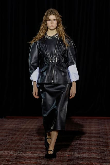 Simone Rocha F/W 25 Show — Simone Rocha