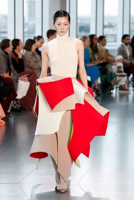 Roksanda F/W 25 Show — Roksanda