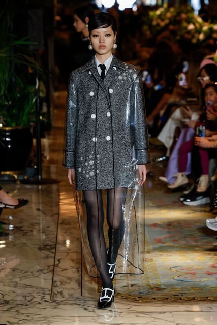 Huishan Zhang F/W 25 Show — Huishan Zhang