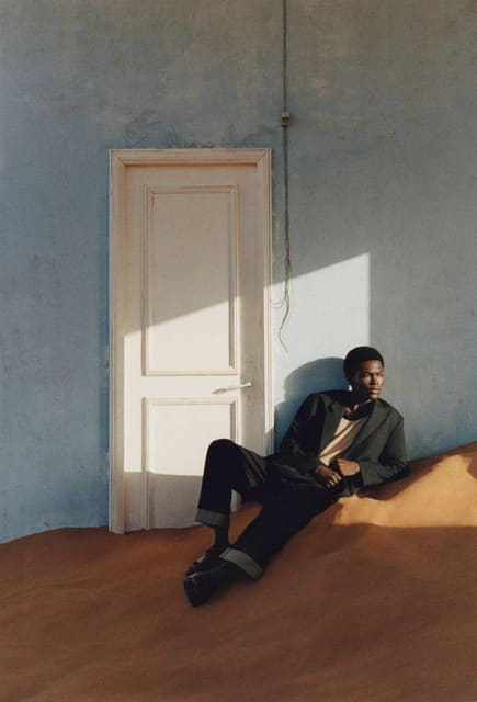 ZARA MAN Spring 2025: Running to the sun — Zara