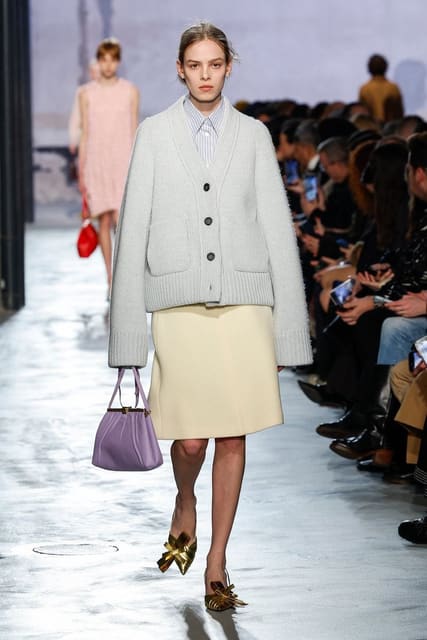 N21 F/W 25 Show — N21