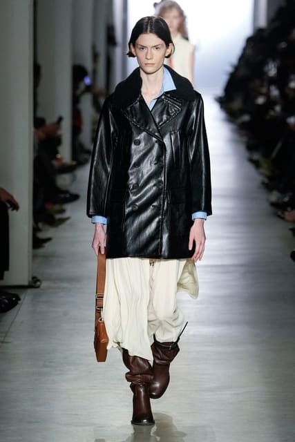 Onitsuka Tiger F/W 25 Show — Onitsuka Tiger