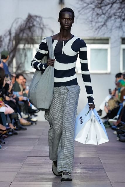 Sunnei F/W 25 Show — Sunnei