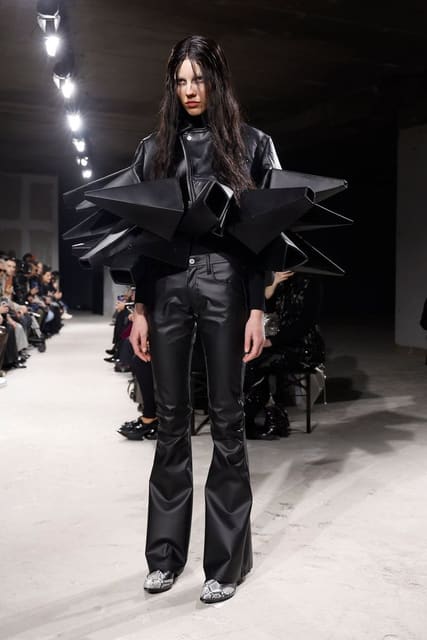 Junya Watanabe F/W 25 Show — Junya Watanabe