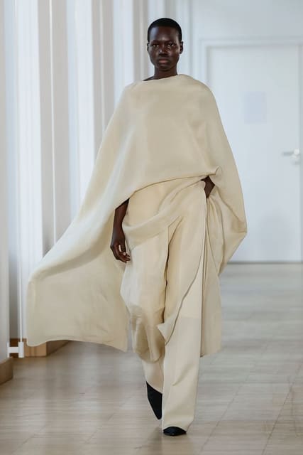Christian Wijnants F/W 25 Show — Christian Wijnants