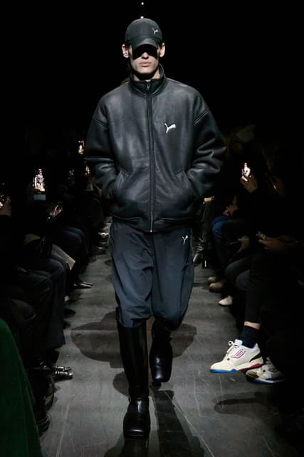 Balenciaga F/W 25 Show — Balenciaga