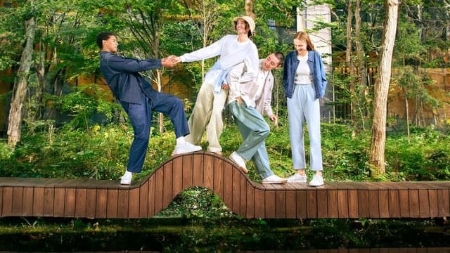 Easy Pants — Uniqlo