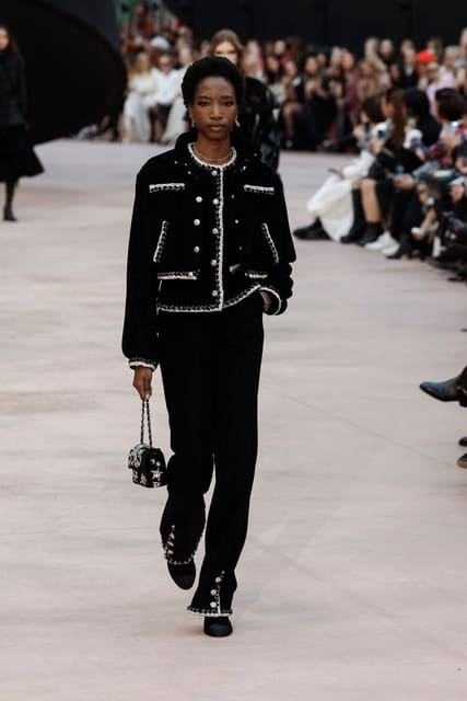 Zayna Cisse — 10
